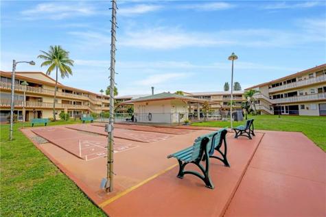 5300 Washington Street Hollywood FL 33021