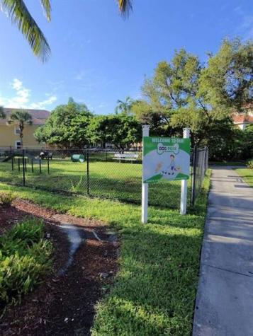 5560 NW 61st Street Coconut Creek FL 33073
