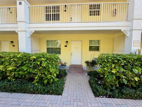 2660 NE 8th Avenue Wilton Manors FL 33334