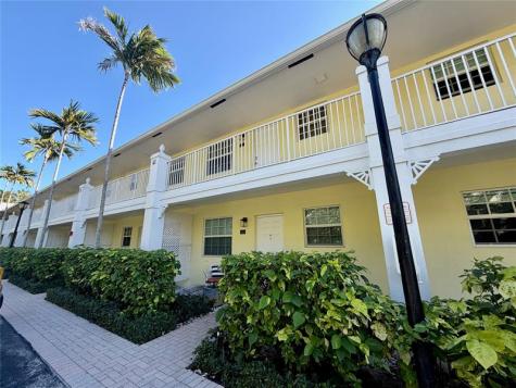 2660 NE 8th Avenue Wilton Manors FL 33334
