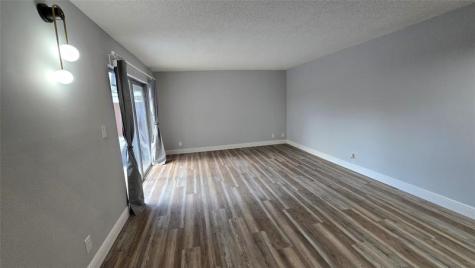 8900 SW 20th Place Davie FL 33324