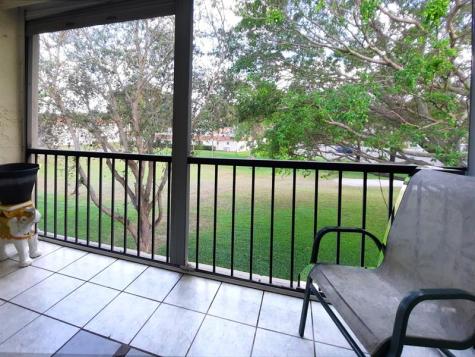 Pembroke Pines FL 33025