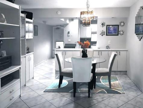 Pembroke Pines FL 33025