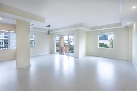3236 NE 5th Street Pompano Beach FL 33062