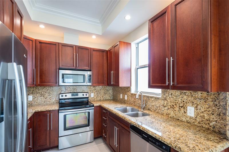 3236 NE 5th Street Pompano Beach FL 33062