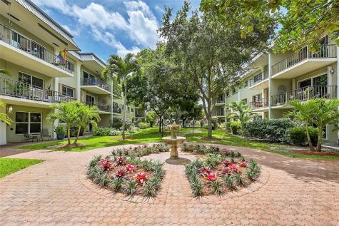 3002 NE 5th Terrace Wilton Manors FL 33334