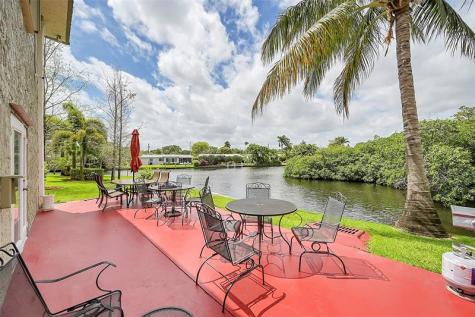 3002 NE 5th Terrace Wilton Manors FL 33334
