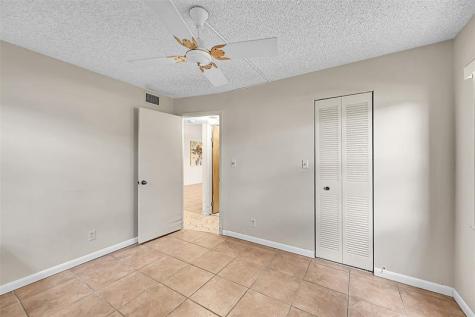 9261 Sunrise Lakes Boulevard Sunrise FL 33322