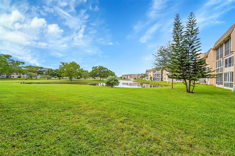 9261 Sunrise Lakes Boulevard Sunrise FL 33322