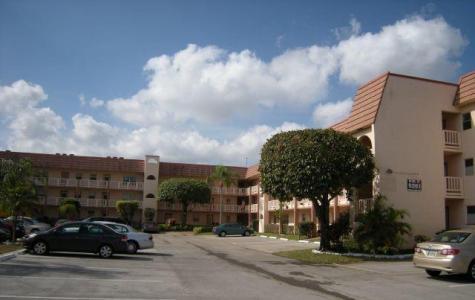 9261 Sunrise Lakes Boulevard Sunrise FL 33322