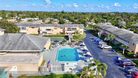 2164 NE 1st Way Boynton Beach FL 33435