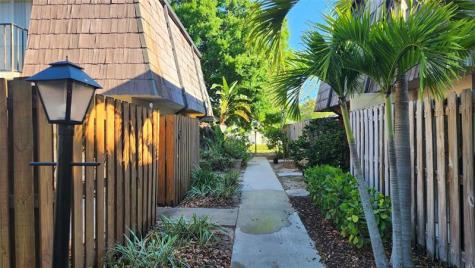 570 N Tropic Lane 4- C Vero Beach FL 32960