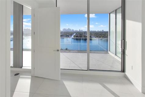 153 N Seabreeze Blv Fort Lauderdale FL 33304