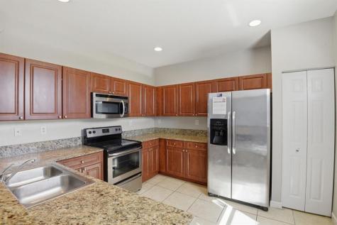 457 SE 37th Place Homestead FL 33033