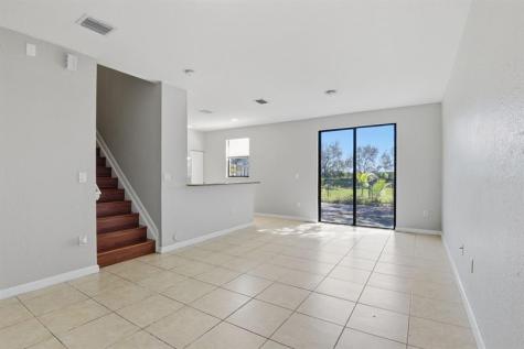 457 SE 37th Place Homestead FL 33033