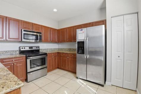 457 SE 37th Place Homestead FL 33033