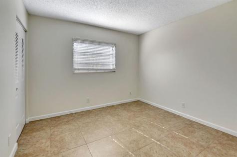 640 NE 6th Court Boynton Beach FL 33435