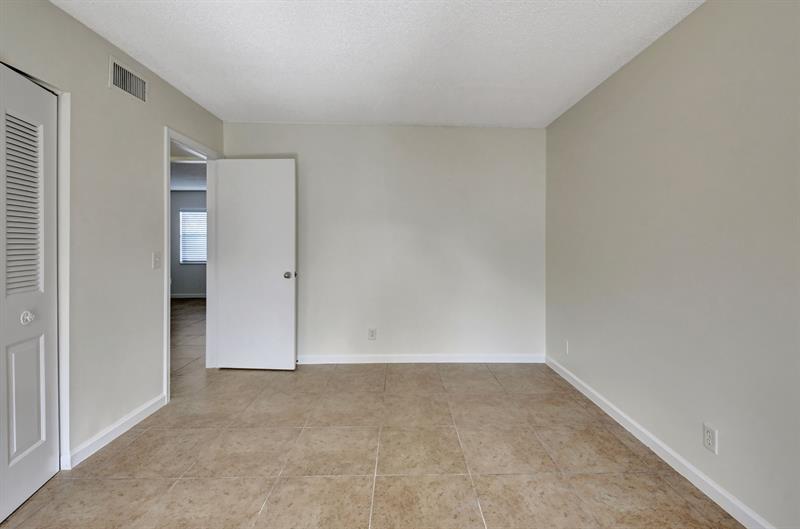 640 NE 6th Court Boynton Beach FL 33435