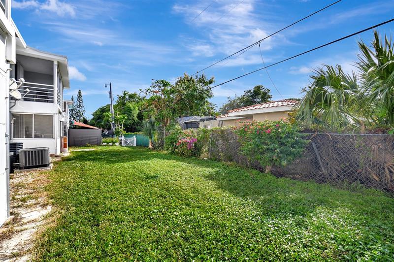 640 NE 6th Court Boynton Beach FL 33435