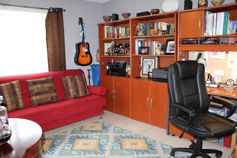 432 NW 70 Avenue Plantation FL 33317