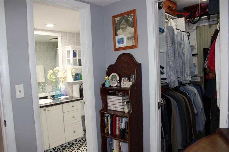 432 NW 70 Avenue Plantation FL 33317