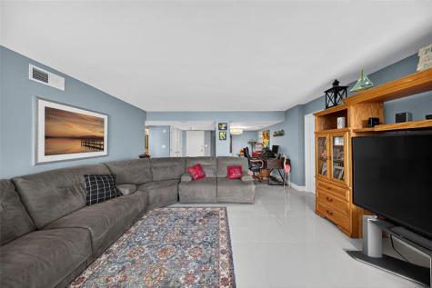 1010 S Ocean Boulevard Pompano Beach FL 33062