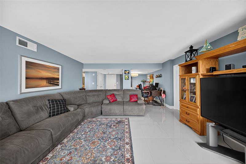 1010 S Ocean Boulevard Pompano Beach FL 33062