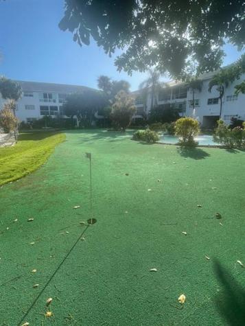 2050 NE 39th Street Lighthouse Point FL 33064