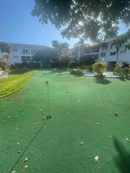 2050 NE 39th Street Lighthouse Point FL 33064