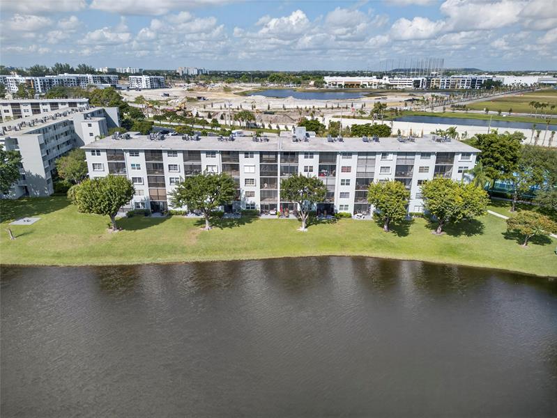 2222 N Cypress Bend Drive Pompano Beach FL 33069