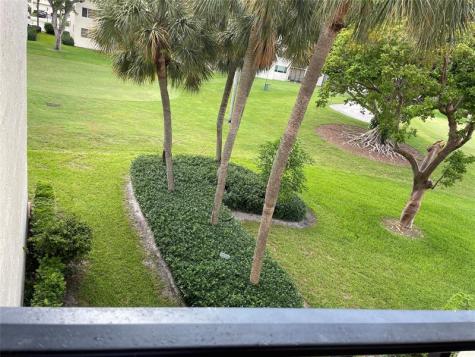 8962 S Hollybrook Boulevard Pembroke Pines FL 33025
