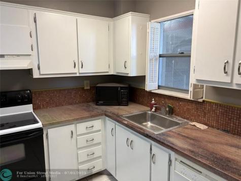 5900 NW 44 Street Lauderhill FL 33319
