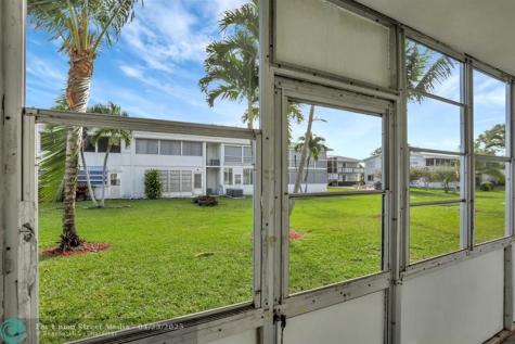 275 Markham M Deerfield Beach FL 33442