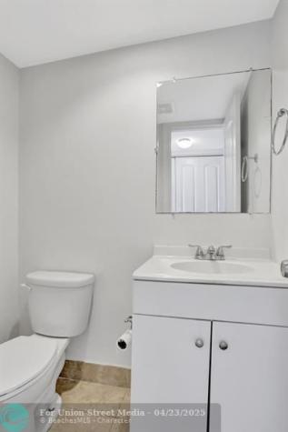 275 Markham M Deerfield Beach FL 33442