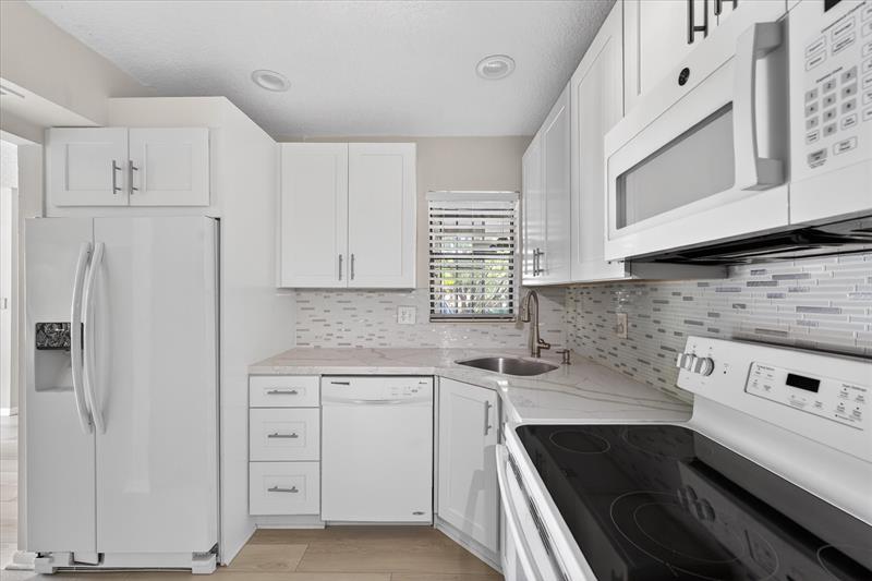 4467 Carambola Circle Pompano Beach FL 33066