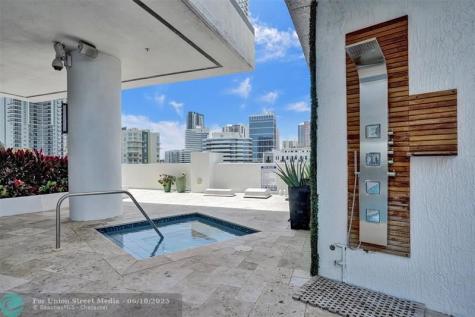315 NE 3rd Avenue Fort Lauderdale FL 33301