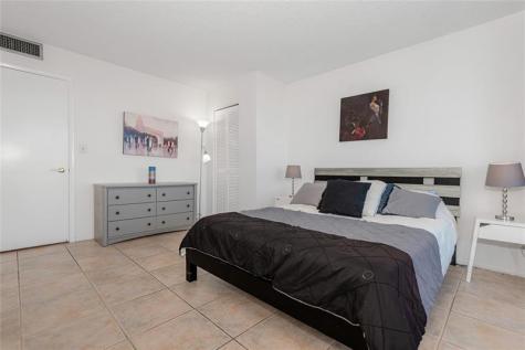 1600 S Ocean Drive Hollywood FL 33019