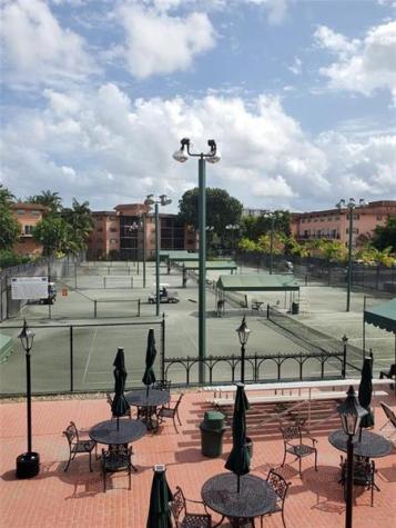 620 Tennis Club Drive Fort Lauderdale FL 33311