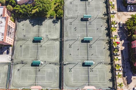 620 Tennis Club Drive Fort Lauderdale FL 33311