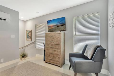 397 Sundial Circle Margate FL 33068