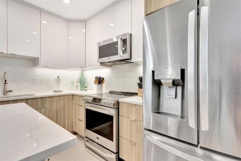 397 Sundial Circle Margate FL 33068