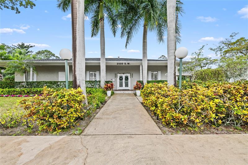 2460 SW 22nd Avenue Delray Beach FL 33445