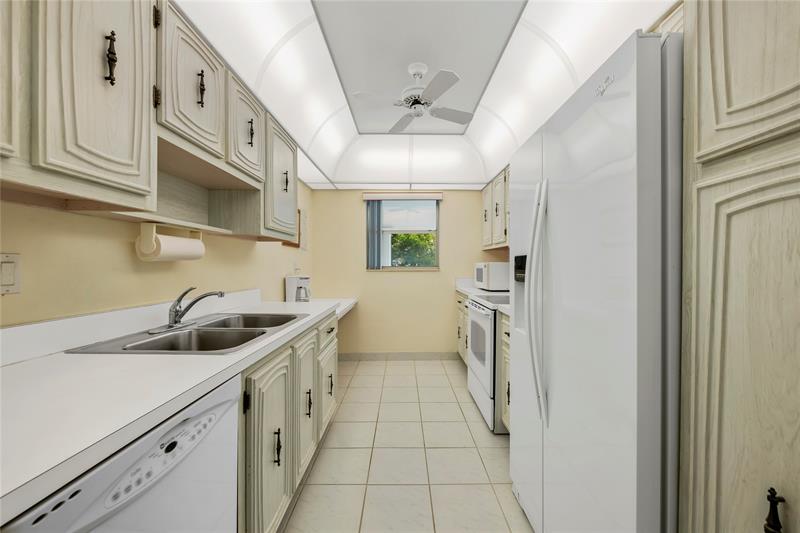 2460 SW 22nd Avenue Delray Beach FL 33445