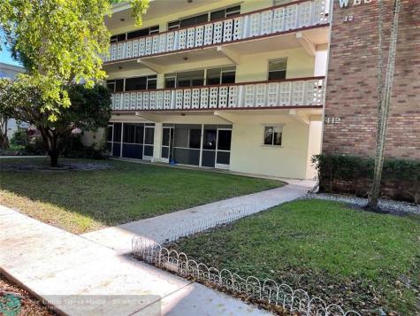 412 S Luna Court Hollywood FL 33021