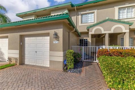 7972 Exeter Boulevard Fort Lauderdale FL 33321