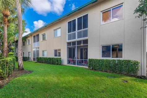 7972 Exeter Boulevard Fort Lauderdale FL 33321