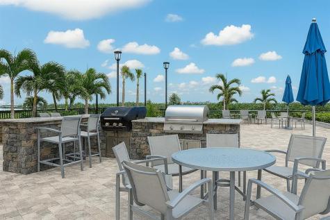 4330 Hillcrest Drive Hollywood FL 33021