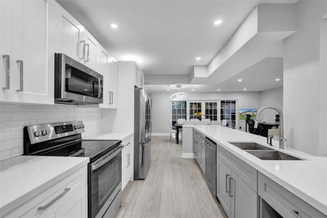 3301 Raleigh Street Hollywood FL 33021