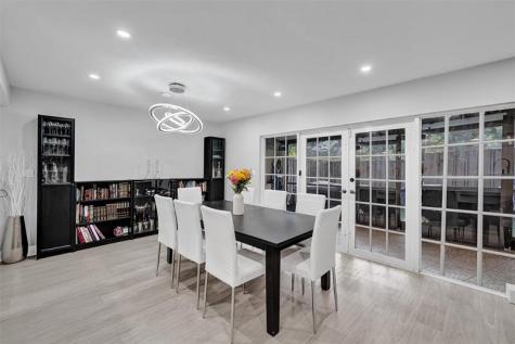 3301 Raleigh Street Hollywood FL 33021