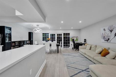 3301 Raleigh Street Hollywood FL 33021